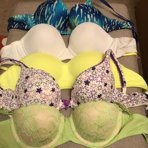 Bundle of 5 bras from Victoria Secret/Pink 34A